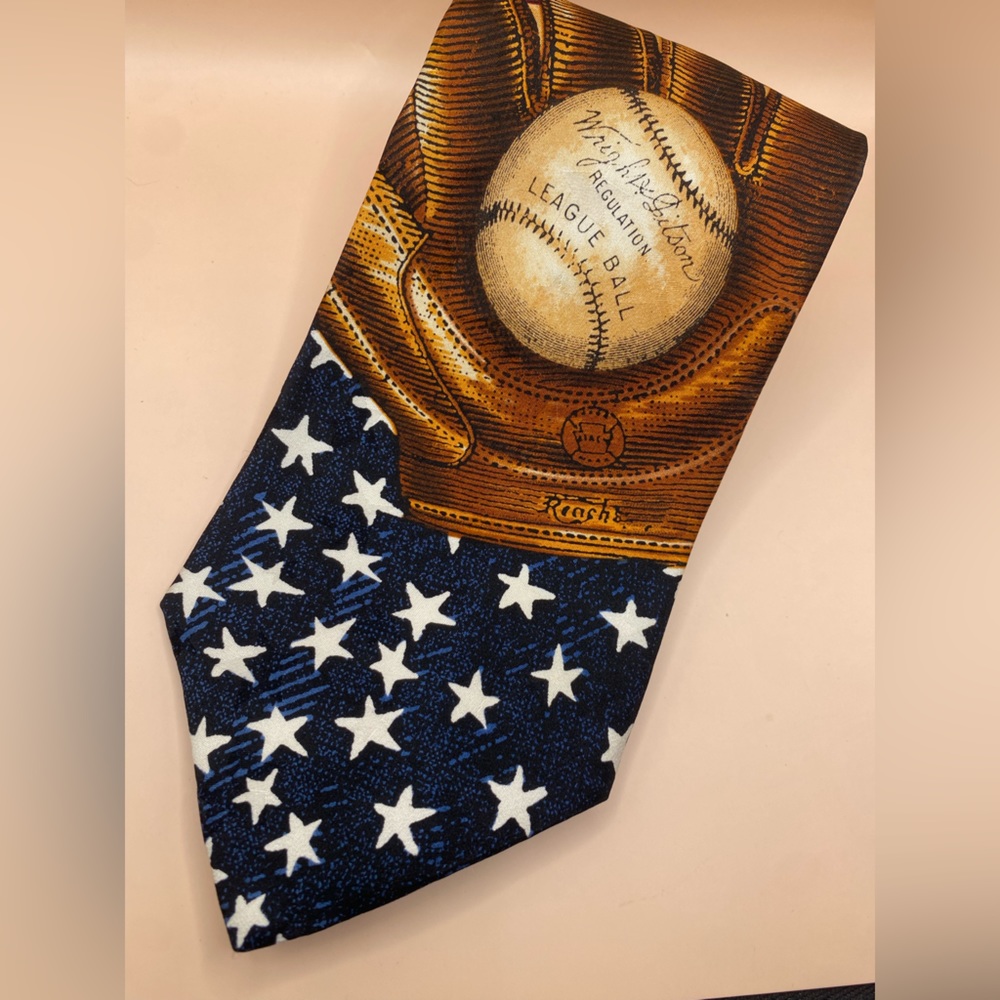 All American‎ baseball red white blue brown catchers mitt